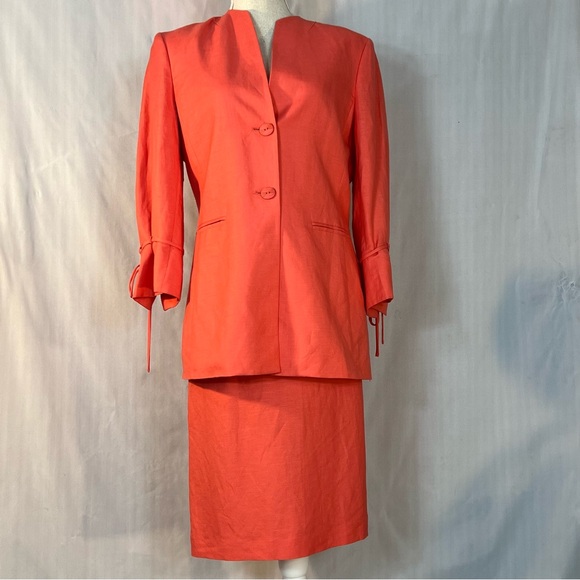 Kasper Skirt Suit Salmon Linen/Rayon Blend Pencil Skirt 2 Button Blazer EUC 8 - Picture 1 of 9